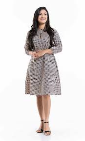 New Stylish Dresses Collection For Girls Women S Dresses Online Frocks Hub Casual Frocks Cute Summer Dresses Junior Dresses
