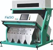 PLASTIC COLOUR SORTING MACHINE