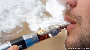 Pria 52 tahun ini harus mengalami luka bakar tingkat tiga setelah vape mencair dan meledak di saku celananya. Rokok Elektrik Mudah Meledak Jika Kondisinya Seperti Ini Tribun Bali