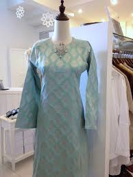 Baju kebarung moss crepe untuk raya 2020 yang sangat cantik dan selesa. Songket Kurung Pahang From Qamilla Sacc Songket Dress Batik Dress Muslimah Fashion