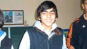 Saklanan berkin elvan gerçeği başlıklı videoyu buradan izleyebilir ayrıca dilersen cihazına indirebilirsin. M5a7gzk1izkrkm