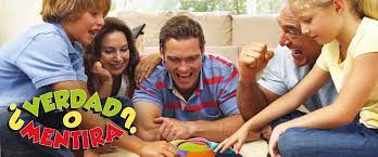 ¡un juego para toda la familia, lleno de anécdotas extraordinarias! Verdad O Mentira Educa Borras