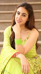 Sara Ali Khan Wallpapers Wallpaper Cave Sara ali khan (pronounced saːɾa əˈli xaːn;