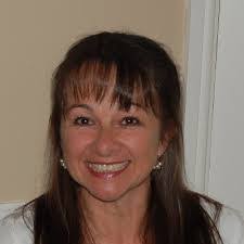 Francesca Beard's Instagram, Twitter & Facebook