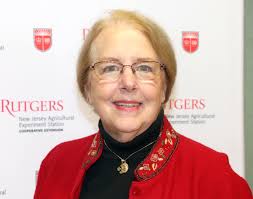 Retired Faculty and Staff Return to Campus for Annual Luncheon : Newsroom