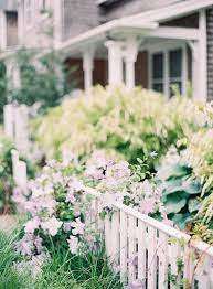 Nantucket Wedding At The White Elephant Inn Best Wedding Blog Wedding Fashion Inspiration Garden Inspiration Garden Landscape Design Nantucket Wedding