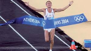 Il 31enne keniano si è assicurato l'oro tagliando il traguardo dopo 2h08'44. Atene Ai Piedi Di Baldini 10 Anni Fa La Maratona D Oro Che Chiuse I Giochi