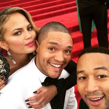 She is the hero to her son and he tells this to the whole world. Trevor Noah On Twitter There Are 3 People In This Picture 1 Is Very Beautiful 1 Is A Legend And One Is Loved Dearly By Their Mother Http T Co Godqqzomlg