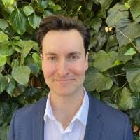 Jonathan Saltzman's Instagram, Twitter & Facebook