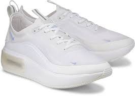 Todo aquel que lo desee puede unirse a la celebración del día mundial de la fotografía que se celebra el 19 de agosto. Nike Sneaker Air Max Dia Weiss Gortz 48016201