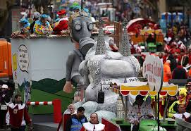 Mal statt, diesmal unter dem motto: Das Sind Die Mottowagen Beim Kolner Rosenmontagszug