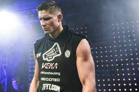 He is known for being a kickboxer. Kraftvoller Auftakt Zur Kollaboration Mecotec Und Rico Verhoeven Geben Presseportal