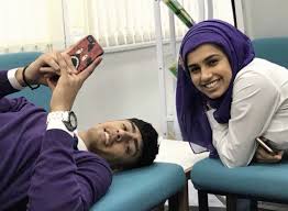 Stream ackley bridge series the merging of two schools causes plenty of problems for headmistress mandy who has to deal with explosive fallouts and problem pupils. Twins Ackley Bridge Ackley Greenhouse Academy