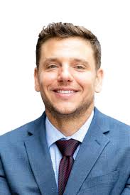 Dan Ehle's Instagram, Twitter & Facebook