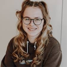 Theresa Schulte's Instagram, Twitter & Facebook