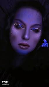 Embrace the Lavender Haze: Vibrant Makeup Inspirations