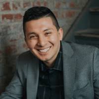 3300+ perfiles de «Urbáez»