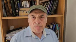 Congratulations to Tamara Berens & Michal Leibowitz, the two outstanding  young writers who have been selected as Mosaic Magazine's first  #Krauthammer Fellows. Charles' family and friends are eager to support you  in