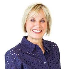 Michelle Robb's Instagram, Twitter & Facebook