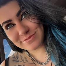 Hey parents! My name is Lauren Rae and I just recently moved from Texas  back to Arizona for college! I'll be studying nursing at ASU Downtown  Phoenix Campus and would love to