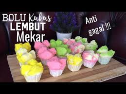 Artikel ini telah tayang di sajian sedap dengan judul yuk, buat cake kukus putih telur yang resep bolu kukus pandan coklat lembut, cocok buat pemula. Resep Bolu Kukus Mekar Jamin Anti Gagal Youtube