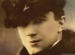 Bela Lugosi received award upon gaining sobriety- 1951