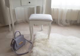 The solid wooden table and stool make this dressing table more durable and sturdy. How To Recover A Stool Craft Box Girls
