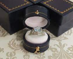 Antique Style Ring Box Navy Blue Leatherette Victorian Oval Style Valentines Day Gift Packaging 12 99 Vi Antique Style Rings Antique Style Unique Jewelry