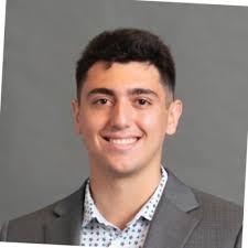 I am thrilled to announce that I have accepted an offer to join Quantum  Financial Advisors for the Spring of 2024 as a Financial Analyst and  Investments Intern in their Rockville office! |