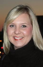 Laura Baxley's Instagram, Twitter & Facebook