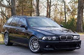 The bmw e39 is the fourth generation of bmw 5 series, which was manufactured from 1995 to 2004. Bmw M5 E39 Touring Umbau Bilder Autobild De