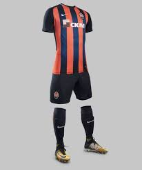 2021/22 fcsd home replica child jersey 1 490,00 uah. The Shakhtar Donetsk 17 18 Kit Adds Blue To The Regular Orange And Black Inspired By The Club S Stadium Donetsk Team Wear Kit