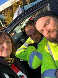 Homeless man receives car replacement offer