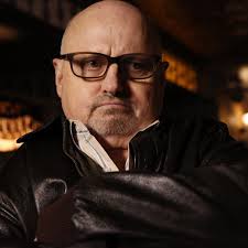 Whenever Glen pops up you know it's going to be great. What's your favorite  Glen Carter moment so far?