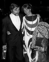Franco nero was born francesco clemente giuseppe sparanero, on november 23, 1941, in san the couple had a son, carlo nero, in 1969. Sixties Vanessa Redgrave And Franco Nero At The Plaza Hotel New York City 1969 Vanessa Redgrave Glamour Movie Old Hollywood Stars
