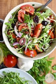 Salade Grecque Classique Arugula Salad Recipes Healthy Salad Recipes Arugula Salad