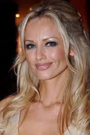 She is an actress, known for asterix olympialaisissa (2008), jak básníci neztrácejí. Adriana Karembeu Movies Age Biography