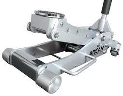 Arcan Alj3t Aluminum Floor Jack 3 Ton Capacity Learn More By Visiting The Image Link Note Amazon Affiliate Lin Floor Jack Small Luxury Cars Lifted Trucks