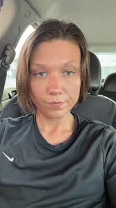 Amanda Keel's Instagram, Twitter & Facebook