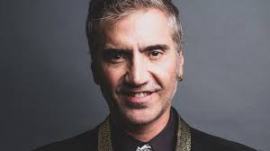 Alexandro Fernandes ijodiy sayohatining boshlanishi