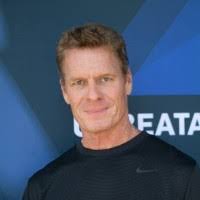 Mark Divine's Instagram, Twitter & Facebook