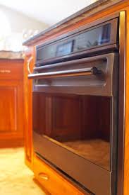 How To Clean The Cast Iron Grates On A Gas Range Hunker Cleaning Oven Glass Self Cleaning Ovens Oven Cleaning