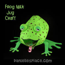 It's one of the little things i do even though it's frog prince paperie has an etsy shop brimming with valentine printable sets. Valentine S Day Crafts Kids Can Make