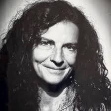 Hélène Bry (@helenebry)