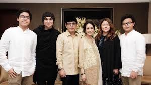 See more of wishnutama on facebook. Wina Natalia Kasih Ucapan Selamat Saat Wishnutama Dilantik Jadi Menteri Showbiz Liputan6 Com