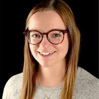 Courtney Rausch's Instagram, Twitter & Facebook