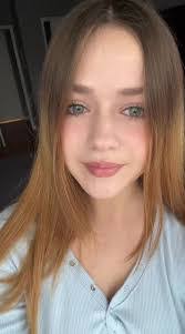 Adele Tremblay's Instagram, Twitter & Facebook