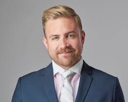 Matt Peebles's Instagram, Twitter & Facebook