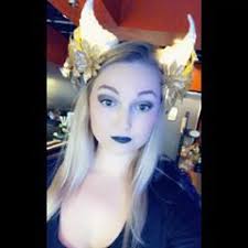 Kayla Goode (@cosmetically_kayla)