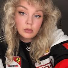 Chris Holroyd (@HolroydChris)